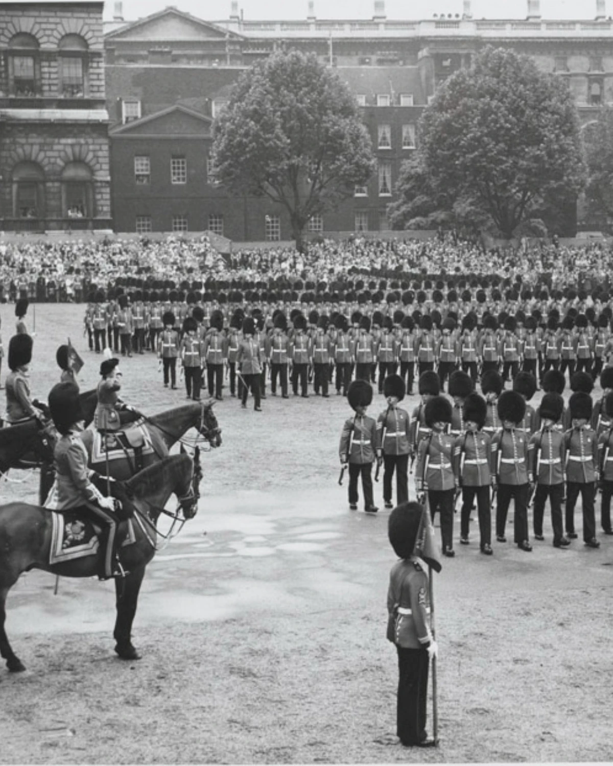 Spotlight Saturday About the London Guards